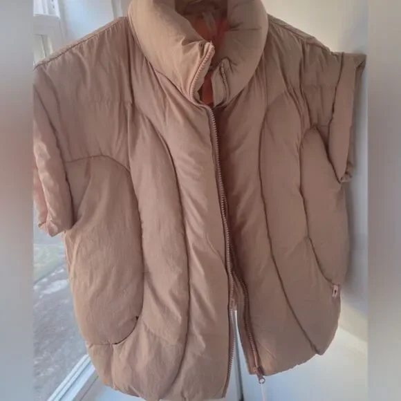 New Simply Southern Brown Teddy Caramel Puffer Vest - Picture 2 of 2